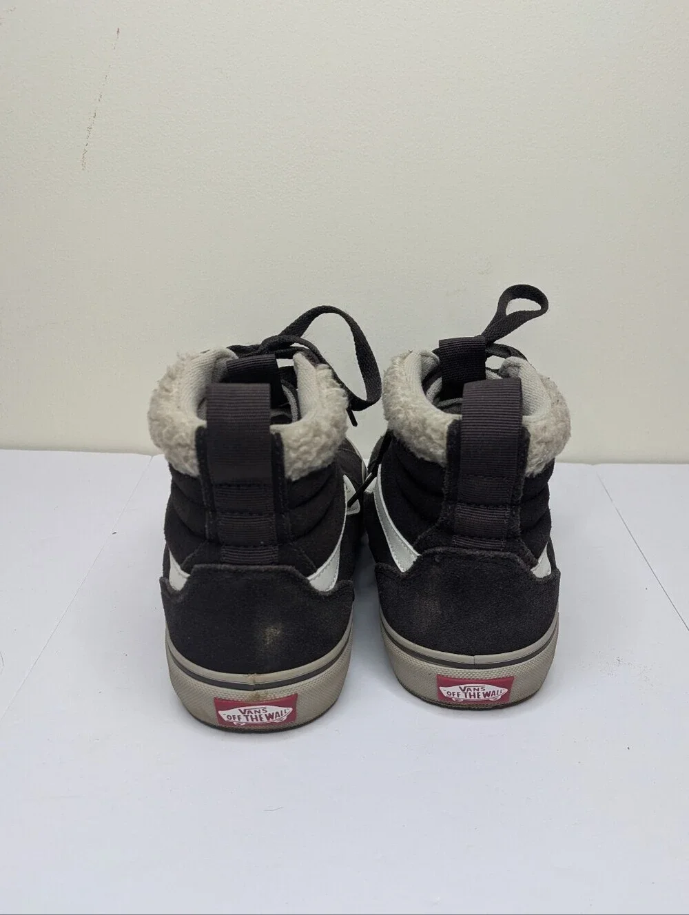 Vans Filmore High Top Sherpa Sneaker 9 Women